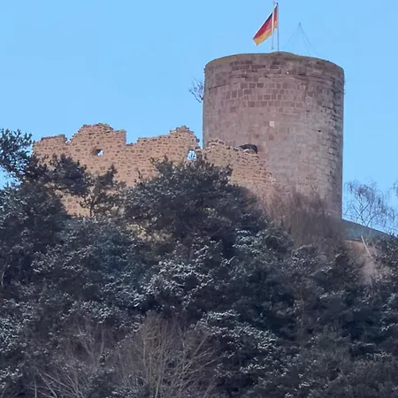 - Haustiere Willkommen - Erdgeschoss - Sauna - - Kostenloser Parkplatz Διαμέρισμα *