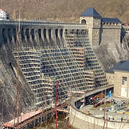 - Haustiere Willkommen - Erdgeschoss - - Infrarot Waermekabine -kostenloser Parkplatz