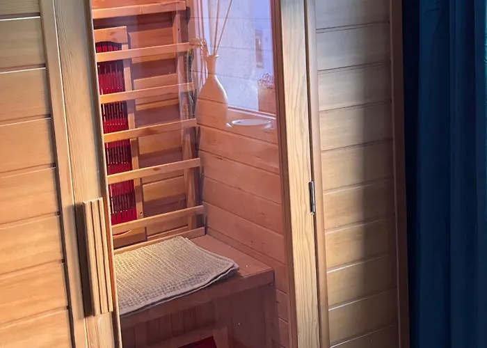 - Haustiere Willkommen - Erdgeschoss - - Infrarot Waermekabine -kostenloser Parkplatz Mellnau